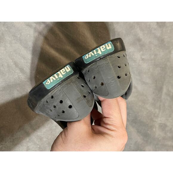 Native Size 11 Toddler Slip On Shoes Grey Black Waterproof Causal Lightweight - Picture 2 of 4